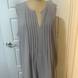 Soft Surroundings Light Gray Pleated sleeveless shell